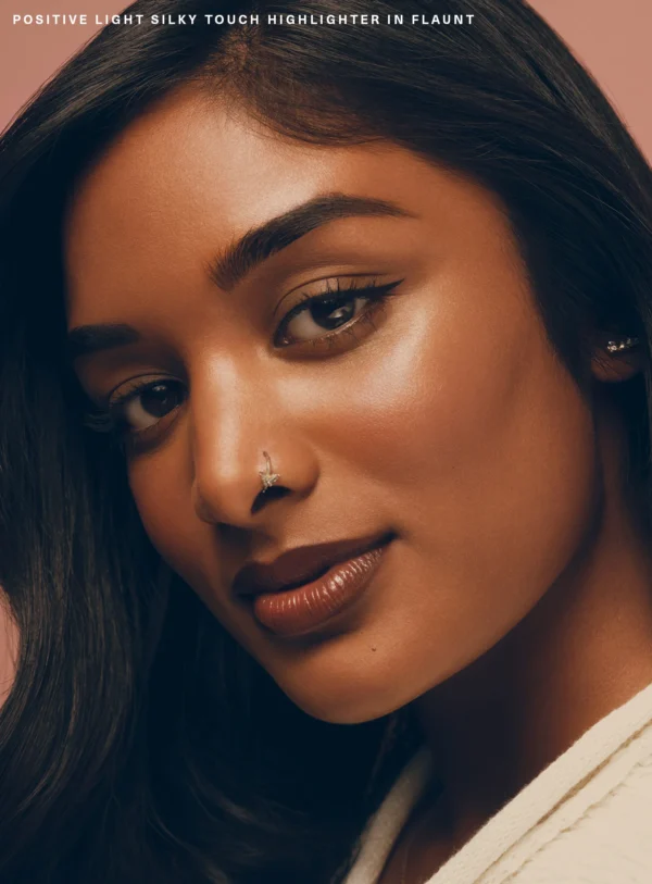 Positive Light Silky Touch Highlighter - Image 4