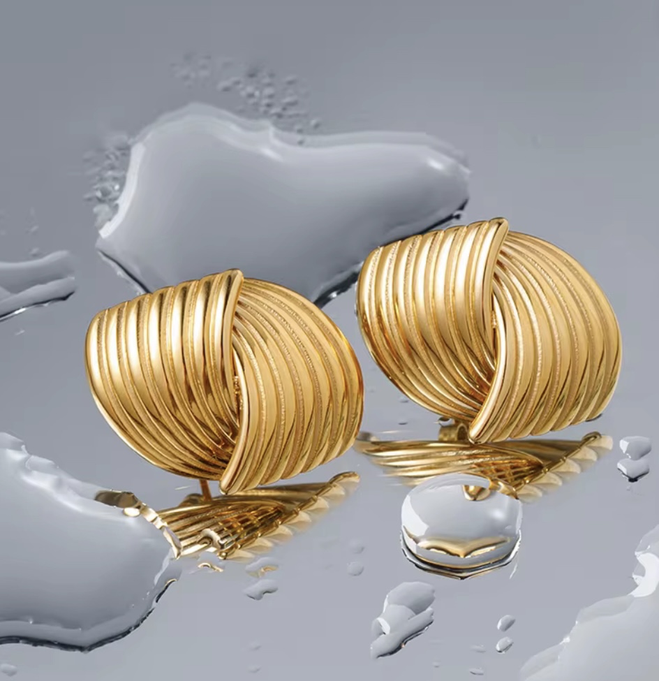 Sculptural Gold Ribbed Earrings
